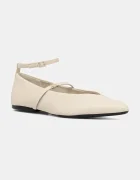 Armani Exchange balerini