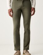 Boss Orange pantaloni chinos pentru bărbați din bumbac cu elastan Chino-Slim-2