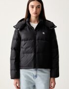 Calvin Klein Jeans geacă cu puf pentru femei