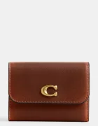 Coach husă pentru pașaport de damă din piele Essential Card Holder Wallet