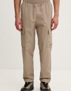 EA7 Emporio Armani pantaloni cargo pentru bărbați