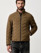 Emporio Armani geacă cu puf pentru bărbați