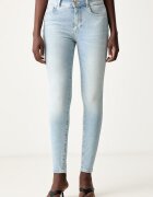 GUESS blugi skinny pentru femei SHAPE UP
