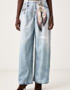 Liu Jo blugi relaxed fit pentru femei Selected by Gigi Hadid