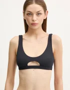 Melissa odabash sutien de baie