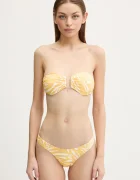 Melissa odabash sutien de baie
