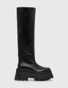 Naked Wolfe ghete de piele