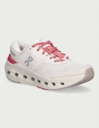 On încălțăminte pentru alergare pentru femei Cloudrunner 3