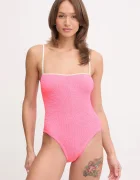 Paramidonna costum de baie dintr-o bucată