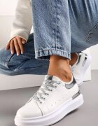  Adidași Alb-Argintii cu Platformă cu Inserție Metalică și Șireturi cu Sclipici Wuriana