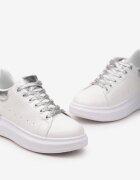  Adidași Alb-Argintii cu Platformă cu Inserție Metalică și Șireturi cu Sclipici Wuriana