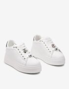  Adidași Alb-Argintiu pe Talpă Groasă Joase cu Pandantive Metalice Decorate cu Zirconii Nasulla