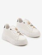  Adidași Alb-Negru cu Talpă Groasă cu Șireturi Decorați cu Pandantive Metalice și Cristale Timavel