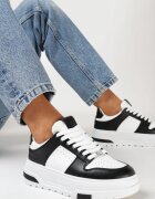  Adidași Alb-Negru pe Talpă Groasă cu Perforație Decorativă și Șireturi Xirea
