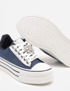  Adidași Albaștri pe Talpă Groasă Decorați cu Aplicație cu Fluture Hanathra