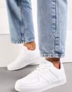  Adidași Albi Adriney