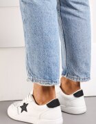  Adidași Albi cu Aplicație în formă de stea Desdema