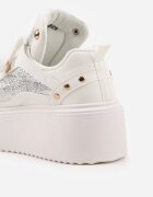  Adidași Albi cu talpă groasă cu inserții metalice și capse Azirra