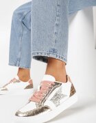  Adidași aurii cu steluță sclipitoare Tileva