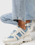  Adidași Bej-Albastre pe Talpă Groasă cu Sclipici și Inserții Tensor