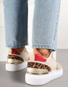  Adidași bej decorați cu inserții metalice și imprimeu leopard Delarila