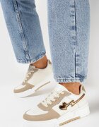  Adidași Bej închis cu Talpă Groasă cu Inserții Decorative și Inimă Wellesa