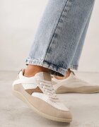  Adidași Maro Decorați cu Motiv Geometric Lamemisia