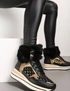  Adidași Negri cu talpă groasă decorați cu blană și inserții metalice Miathrae