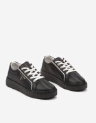  Adidași Negri Plati Din piele cu Aplicație Triunghi Labriene