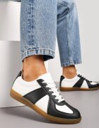 Adidași Negru-Alb stil tenisi clasici Filtris