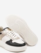  Adidași Negru-Bej pe Talpă Groasă cu Inserție Metalică Miathra