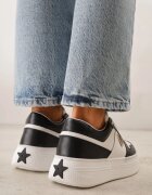  Adidași Vices Negru-Alb cu Talpă Groasă Ornament Geometric și Perforații Karvesa
