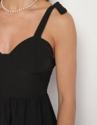 ann gissy Rochie evazată neagră din viscoză decorată cu o legătură pe bretele Meravessa