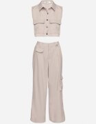 ann gissy Set Bej deschis Stil cargo Vestă cu guler și Pantaloni largi Zireva