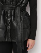 ann gissy Vestă Neagră din Piele Ecologică Matlasată cu Cordon de Legat Talos