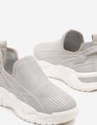 ballada Adidași Gri slip-on din plasă cu imprimeuri în relief Nusellia
