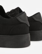 ballada Sneakers Negre cu Talpă Groasă cu Relief Larviona