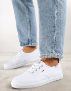 ballada Tenisi Alb-Roz Vices în Stil Clasic Telanisea