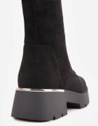 basida Botine cu talpă groasă în stil worker cu ornament metalic Camalia Negre