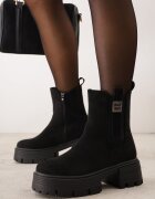 basida Botine Negre