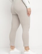 bh forever Pantaloni Bej deschis cu crac 7/8 și buzunare Gavotta
