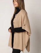 bisou's project Poncho tricotat cu nasturi croială oversize cu mânecă scurtă Fluorie Bej