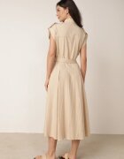 bisou's project Rochie Bej