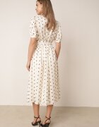 bisou's project Rochie midi bej deschis cu elastic în talie și curea din material textil cu cataramă Maerali
