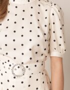 bisou's project Rochie midi bej deschis cu elastic în talie și curea din material textil cu cataramă Maerali