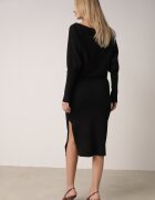 bisou's project Rochie Neagră Din tricot Cu viscoză Cu croi liliac Cu decolteu barcă Tisan