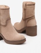  Botine Bej cu Toc cu Cusături Decorative și Curea Atinthela