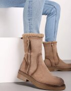  Botine Bej închis din imitație de piele întoarsă cu talpă plată decorate cu blană și cu fermoar Nevindria
