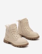  Botine Bej Plati Trapper Decorate cu inimă Leriscca