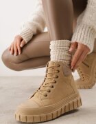  Botine Bej Vices pe Talpă Groasă Embosată cu Șireturi și Cusături Decorative Savethira